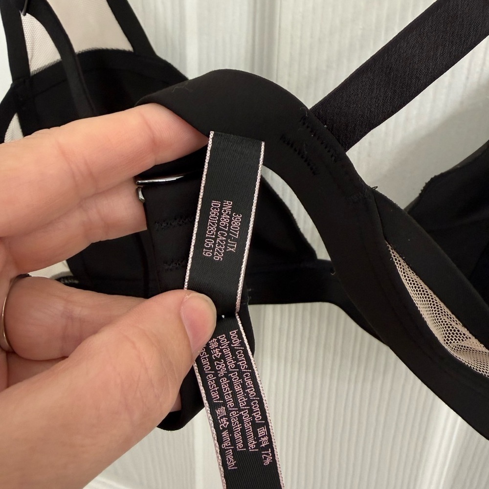 Victoria’s Secret Black Mesh Detail Bra 36B Sexy Lingerie Pin up - Picture 6 of 6